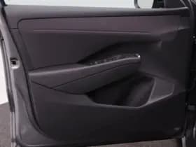 Volkswagen T-Roc Life First Edition 1.5 eTSI 116 PK thumbnail 17