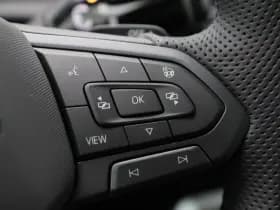 Volkswagen T-Roc R-Line First Edition 1.5 eTSI 150 PK thumbnail 26