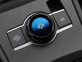 Volkswagen T-Roc R-Line First Edition 1.5 eTSI 150 PK thumbnail 32