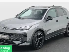 Volkswagen T-Roc R-Line First Edition 1.5 150 PK