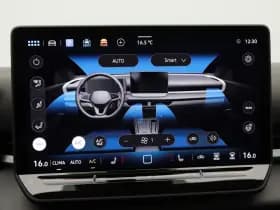 Volkswagen T-Roc R-Line First Edition 1.5 150 PK thumbnail 32