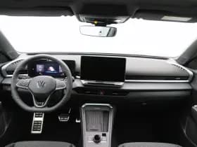 Volkswagen T-Roc R-Line First Edition 1.5 150 PK thumbnail 38