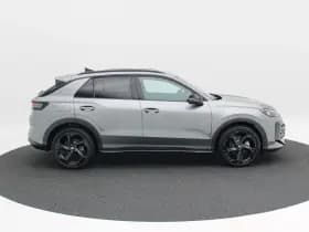 Volkswagen T-Roc R-Line First Edition 1.5 150 PK thumbnail 6