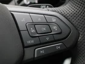 Volkswagen T-Roc R-Line First Edition 1.5 eTSI 150 PK thumbnail 24