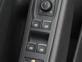 Volkswagen T-Roc R-Line First Edition 1.5 eTSI 150 PK thumbnail 18