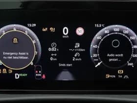 Volkswagen T-Roc R-Line First Edition 1.5 eTSI 150 PK thumbnail 22