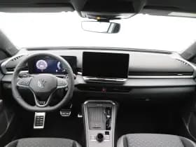 Volkswagen T-Roc R-Line First Edition 1.5 eTSI 150 PK thumbnail 33