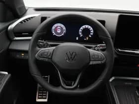 Volkswagen T-Roc R-Line First Edition 1.5 eTSI 150 PK thumbnail 34