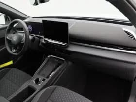 Volkswagen T-Roc R-Line First Edition 1.5 eTSI 150 PK thumbnail 36