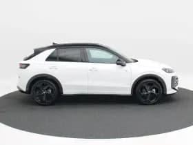 Volkswagen T-Roc R-Line First Edition 1.5 eTSI 150 PK thumbnail 6