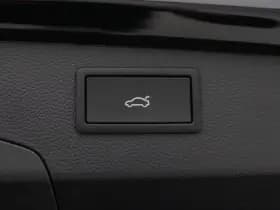 Volkswagen Passat R-Line Edition 1.5 eHybrid 204 PK thumbnail 19