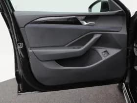 Volkswagen Passat R-Line Edition 1.5 eHybrid 204 PK thumbnail 20