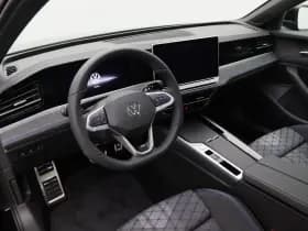 Volkswagen Passat R-Line Edition 1.5 eHybrid 204 PK thumbnail 3