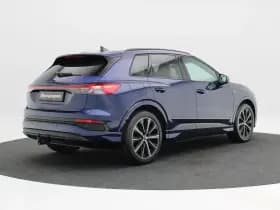 Audi Q4 e-tron 40 thumbnail 2