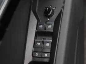 Audi Q4 e-tron 40 thumbnail 20