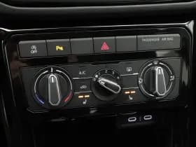 Volkswagen T-Cross Life Edition 1.0 TSI 116 pk thumbnail 28