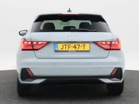 Audi A1 Sportback 30 TFSI thumbnail 5