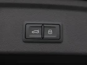 Audi A3 Sportback 45 TFSi e 272 Pk Automaat S-Line Competition thumbnail 18