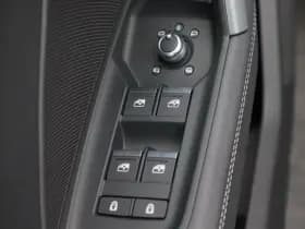 Audi A3 Sportback 45 TFSi e 272 Pk Automaat S-Line Competition thumbnail 21