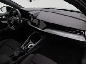 Audi A3 Sportback 45 TFSi e 272 Pk Automaat S-Line Competition thumbnail 44