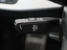 Audi A4 Limousine 35 TFSi S-Line Competition 150 Pk Automaat thumbnail 24