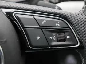 Audi A4 Limousine 35 TFSi S-Line Competition 150 Pk Automaat thumbnail 26