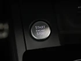 Audi A4 Limousine 35 TFSi S-Line Competition 150 Pk Automaat thumbnail 33