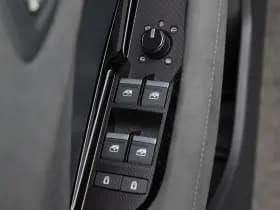 Audi Q3 1.5 200kW e-hybrid S edition thumbnail 19