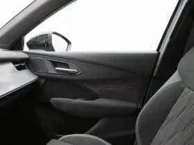 Audi Q3 1.5 200kW e-hybrid S edition thumbnail 36