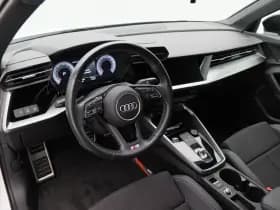 Audi A3 Sportback 35 TFSi S-Line 150 Pk Automaat thumbnail 3