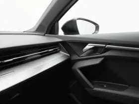 Audi A3 Sportback 35 TFSi S-Line 150 Pk Automaat thumbnail 32