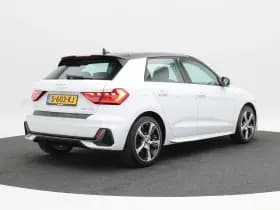 Audi A1 Sportback 25 TFSi S edition thumbnail 2