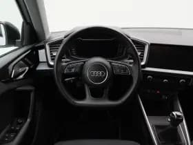 Audi A1 Sportback 25 TFSi S edition thumbnail 32