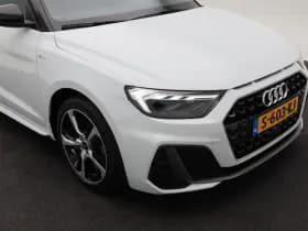 Audi A1 Sportback 25 TFSi S edition thumbnail 10