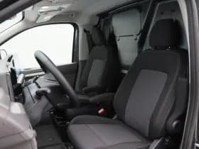 Volkswagen Bedrijfswagens E-Transporter Life L1 218 pk thumbnail 17