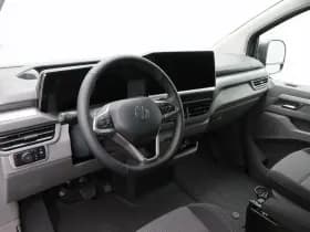 Volkswagen Bedrijfswagens E-Transporter Life L1 218 pk thumbnail 3