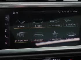 Audi Q3 45 TFSi e 245 Pk Automaat S-Line thumbnail 31