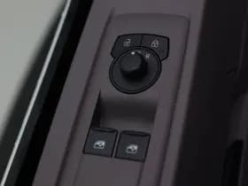 Volkswagen Bedrijfswagens E-Transporter Bestelwagen L2 218 pk thumbnail 17