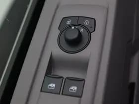 Volkswagen Bedrijfswagens E-Transporter Bestelwagen L1 136 pk thumbnail 17