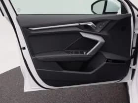 Audi A3 Sportback 30 TFSI S edition thumbnail 17