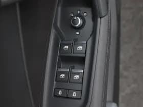 Audi A3 Sportback 35 TFSi 150 Pk Automaat S-Line thumbnail 17