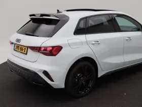 Audi A3 Sportback 45 TFSi e 272 Pk S-Line Competition thumbnail 16