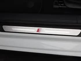 Audi A3 Sportback 45 TFSi e 272 Pk S-Line Competition thumbnail 21