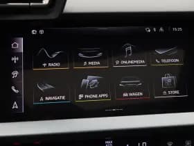 Audi A3 Sportback 45 TFSi e 272 Pk S-Line Competition thumbnail 28