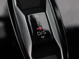 Audi A3 Sportback 45 TFSi e 272 Pk S-Line Competition thumbnail 34