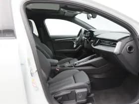 Audi A3 Sportback 45 TFSi e 272 Pk S-Line Competition thumbnail 42