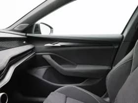 Škoda Superb thumbnail 31