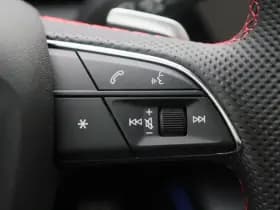 Audi A3 Sportback 45 TFSi e 272 Pk S-Line Competition thumbnail 33