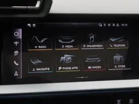 Audi A3 Sportback 45 TFSi e 272 Pk S-Line Competition thumbnail 34