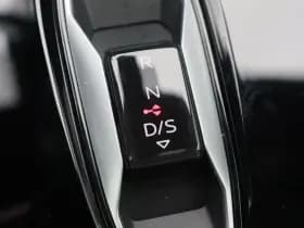 Audi A3 Sportback 45 TFSi e 272 Pk S-Line Competition thumbnail 40